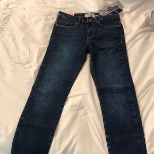 Forever 21 push up jeans